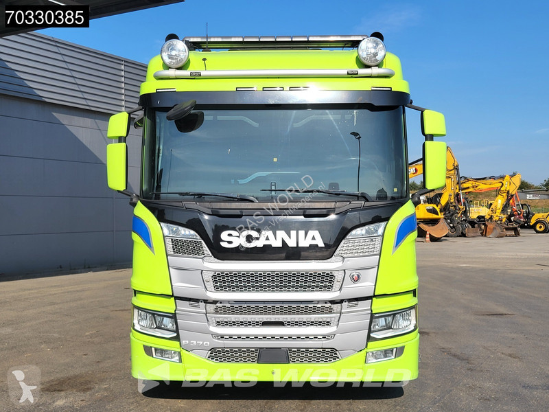 شاحنة Scania P370 6X2 Recovery truck...