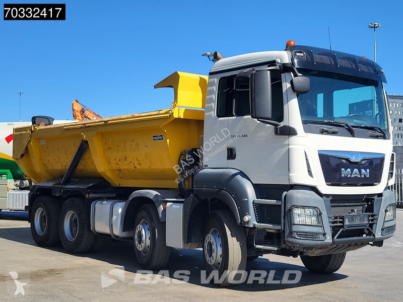 شاحنة MAN TGS 8X4 15m3 tipper steel suspension...