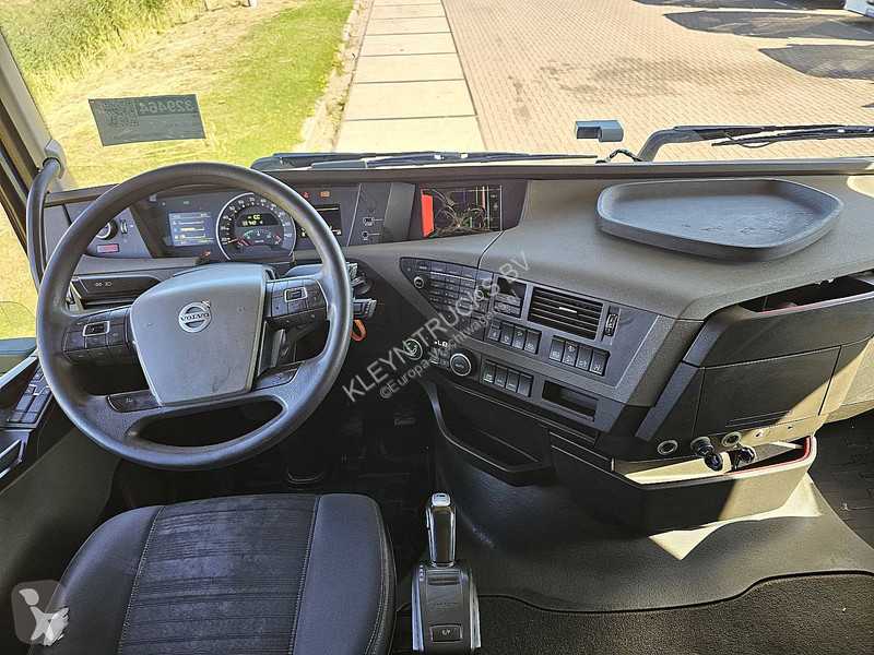 شاحنة Volvo 500 6X2 STEER EURO6D