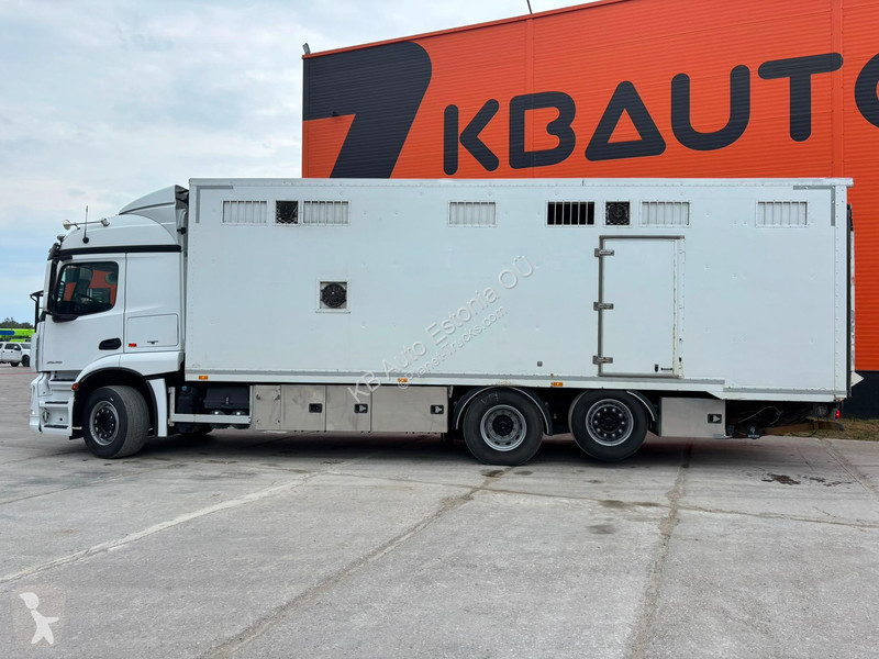 Mercedes 2546 6x2*4 BOX L=8338 mm truck