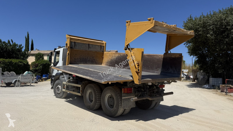شاحنة Iveco  AD260T