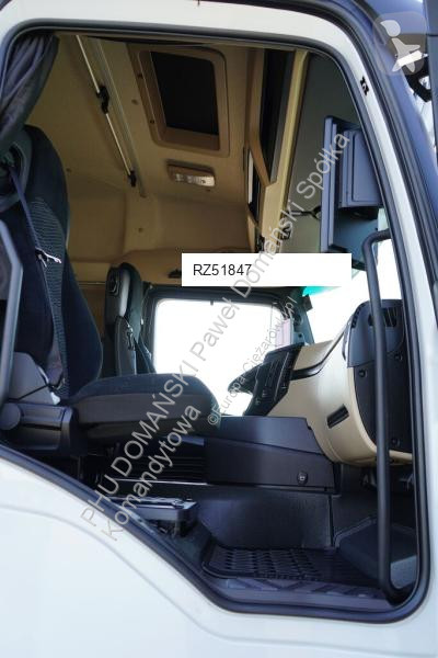 Camión Mercedes ACTROS / 1830 / E 6 / MP 5 /...