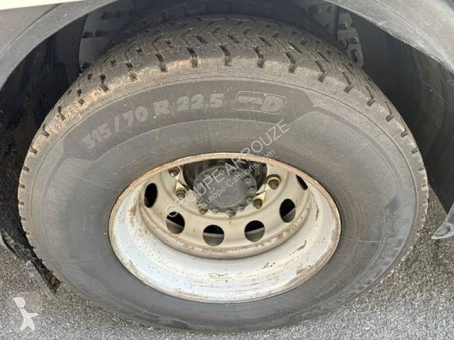 Грузовик Volvo