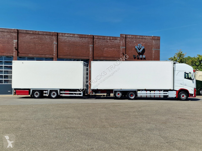 شاحنة Volvo 13500 6x2*4 - XL - Thermoking frigo...