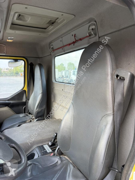 Maskinbæreren Renault 380 DXI