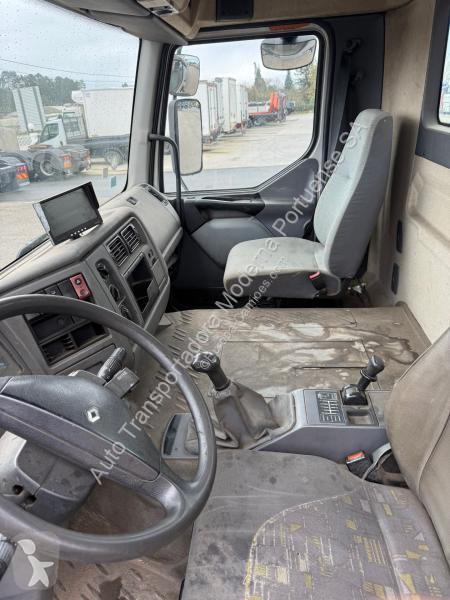 شاحنة Renault 270 DCI