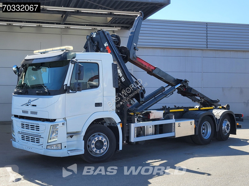 Camion Volvo 370  6X2 HIAB 162E-4 Crane Kran...
