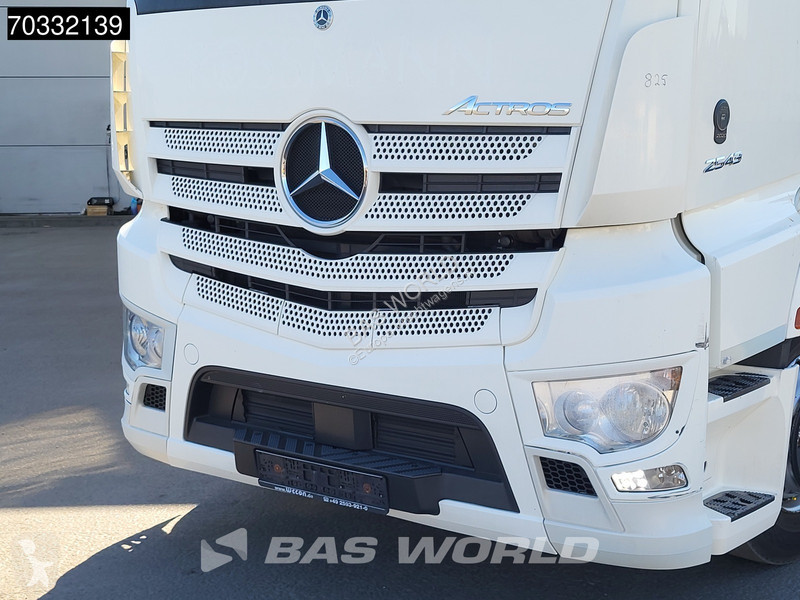 شاحنة Mercedes 2543 6X2 2000kg Tailgate...