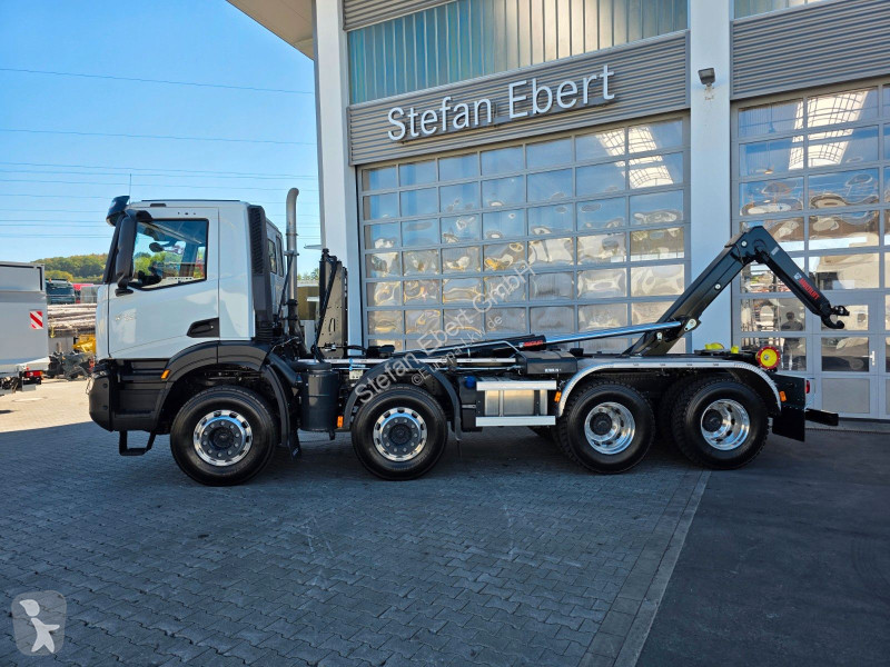 شاحنة Iveco XWay AD320X46BZ OFF 8x4 Hiab...