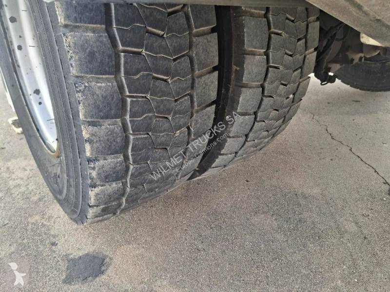 شاحنة Iveco
