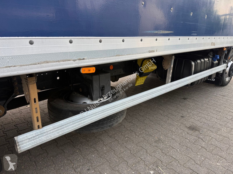 شاحنة Iveco Euro Cargo 120E220