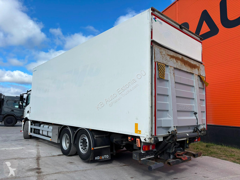 شاحنة Mercedes 2543 6x2*4 SUPRA 1250 Mt / BOX...