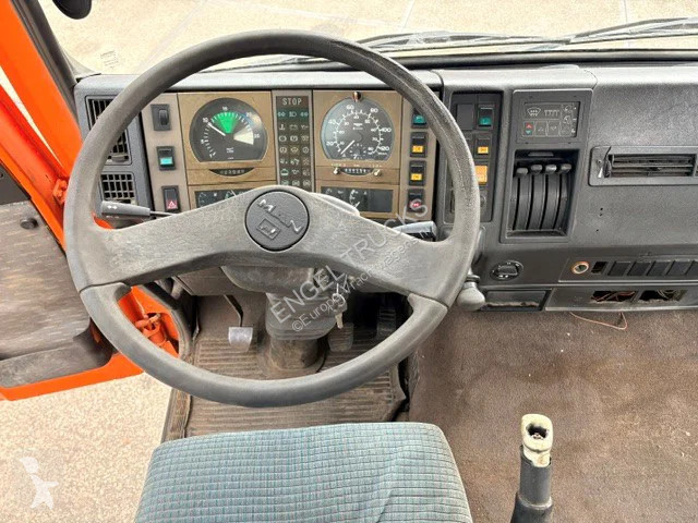شاحنة MAN 12.232 F90 (6-CILINDER) FULL STEEL...