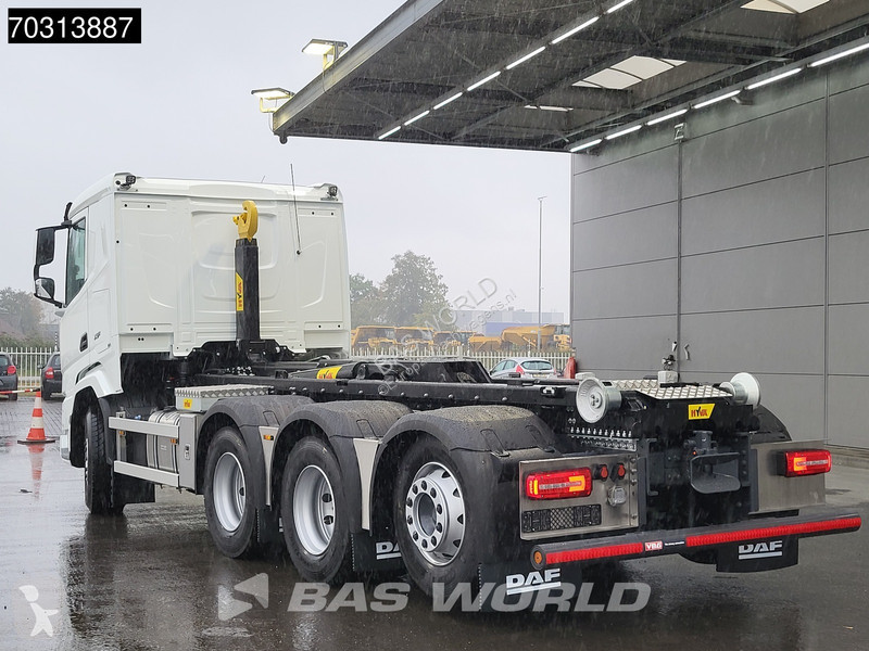 Camion DAF 530 8X4 NEW 30tons HYVA 30-60-S...