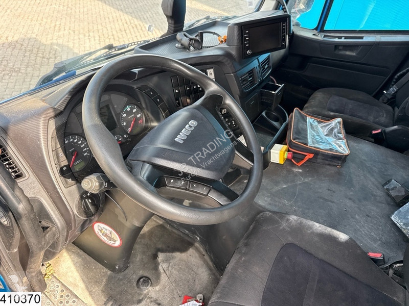 Lastbil Iveco 400 CNG 8x2, EURO 6, Retarder, PTO