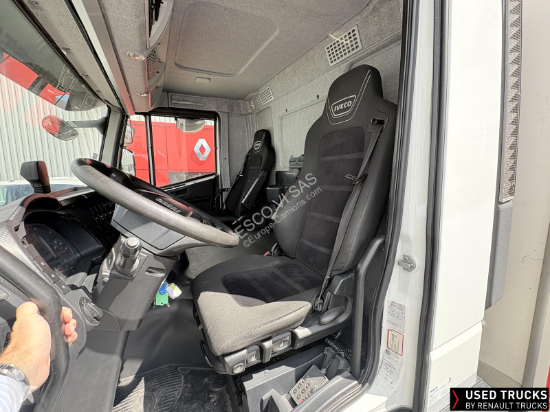 شاحنة Iveco