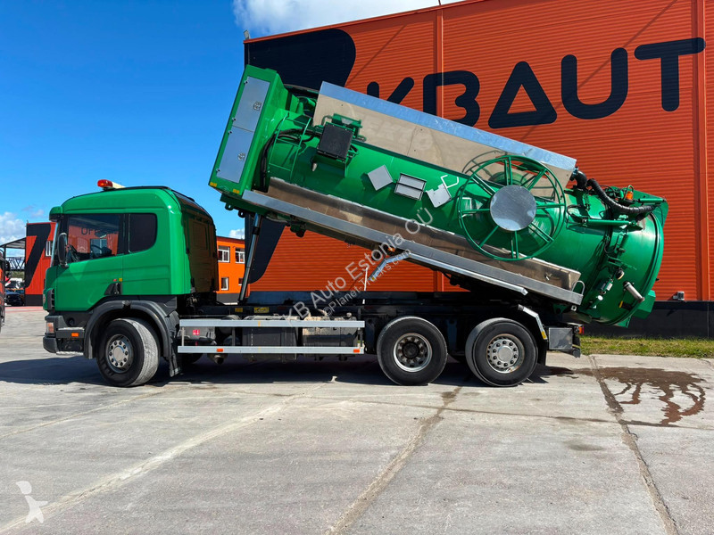 Vehículo de limpieza viaria Scania 124 6x2*4...