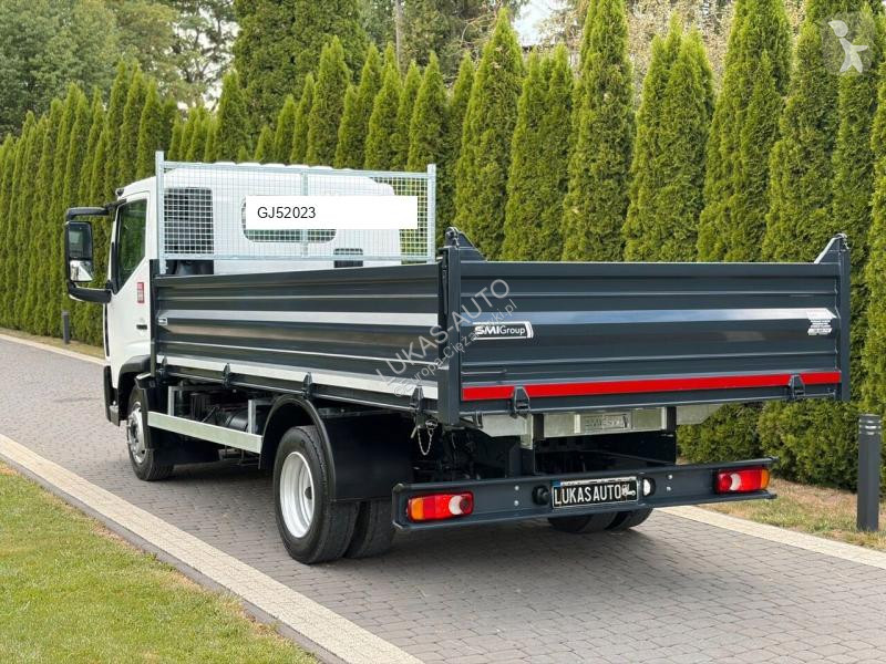 Vrachtwagen Renault D 7.5 3-SIDE