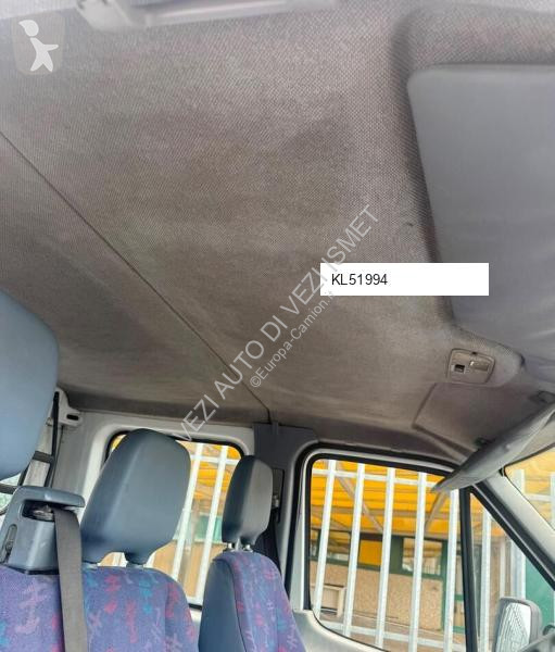 Vrachtwagen Mercedes 412