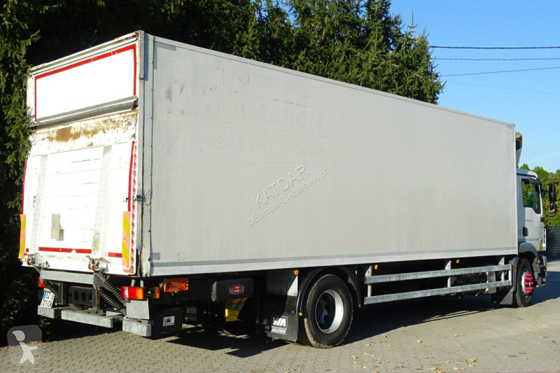 شاحنة MAN TGM 18.290 Euro 6 kontener 21 pal...