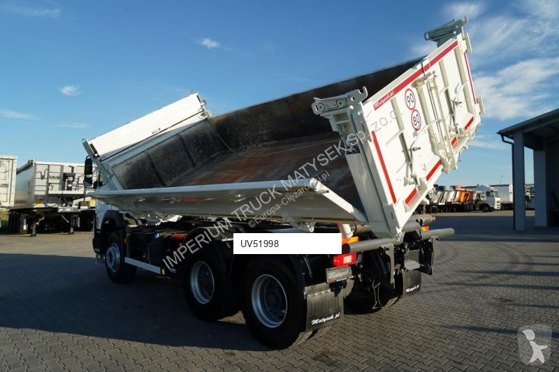 Camion Volvo FMX 420