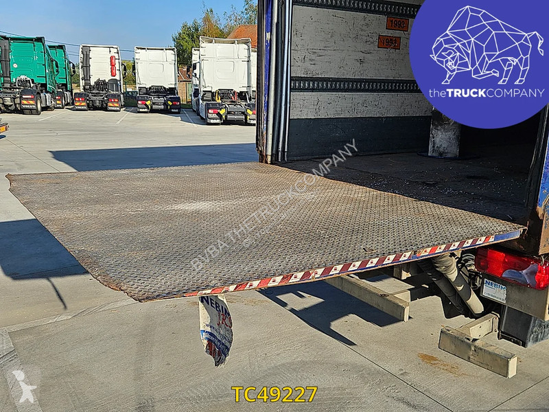 Vrachtwagen MAN TGM 290