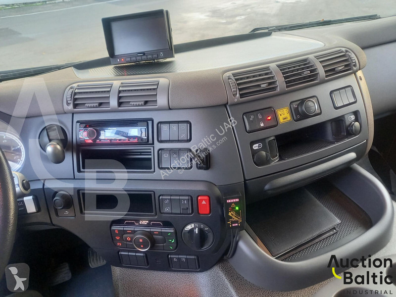 Tracteur DAF 450 FAR