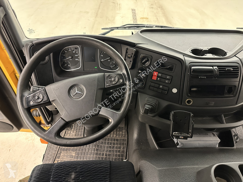 Vrachtwagen Mercedes
