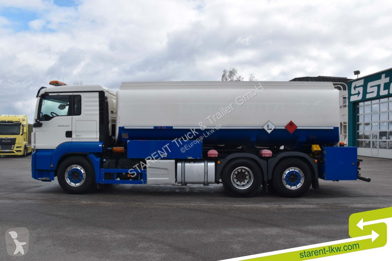 Camión MAN TGS 4 Kam. Tankaufbau 21.580l...