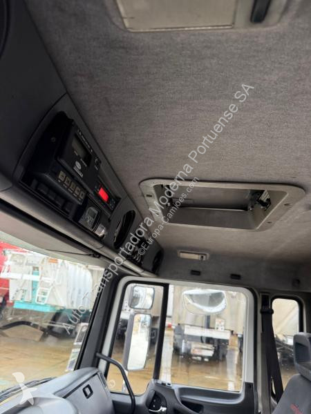 Camion Volvo 220