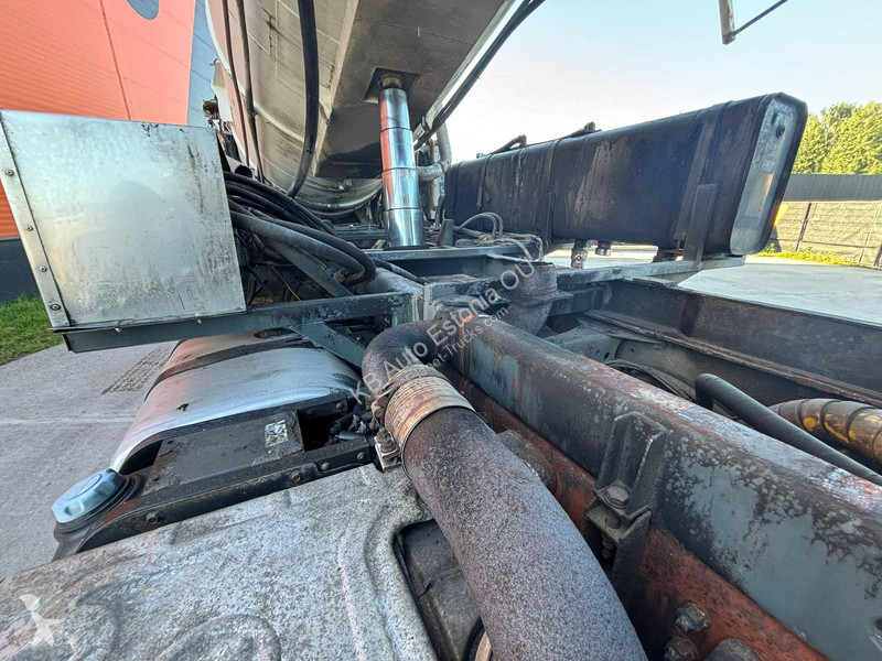 Camion Volvo FM 300 6x6 FOR SALE AS CHASSIS /...