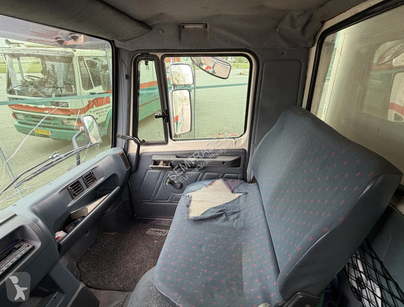 Camión DAF 150 TURBO EURO 2 MANUAL GEARBOX...