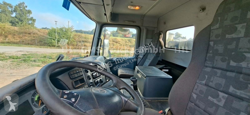 Camión Mercedes 1841 / 4X4 ALLRAD / Expedition...