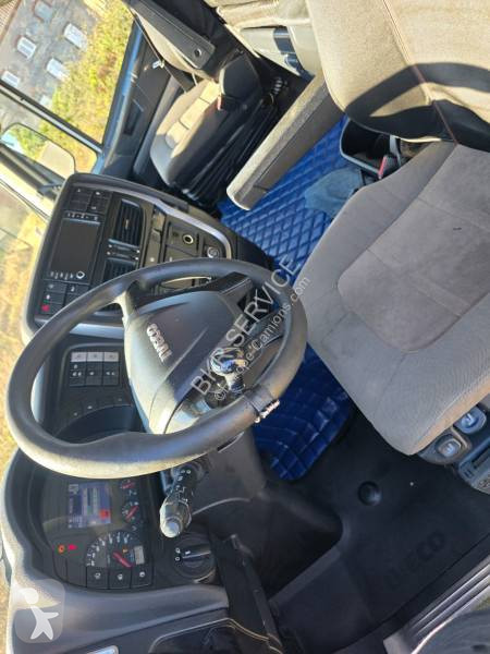 Vrachtwagen Iveco