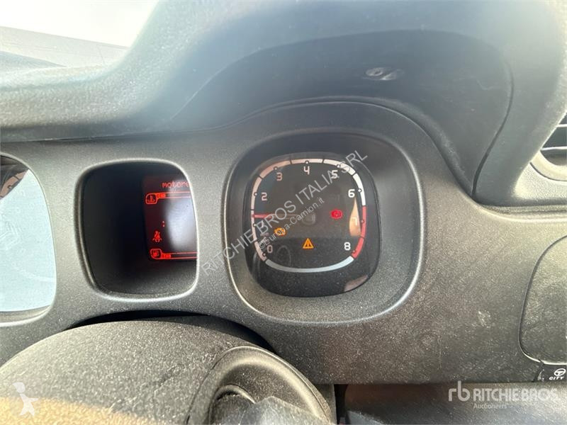 Комерційні автомобілі Fiat Panda