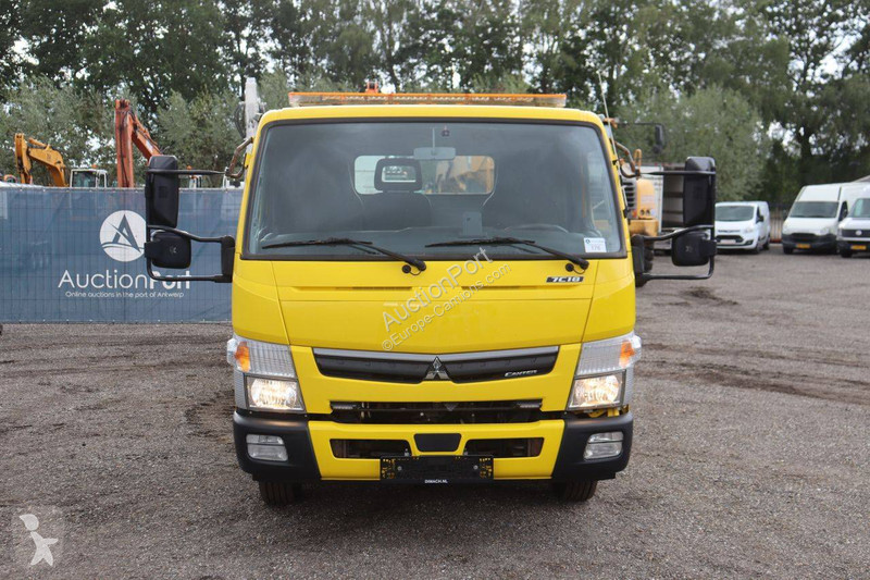 Camión Mitsubishi 7C18