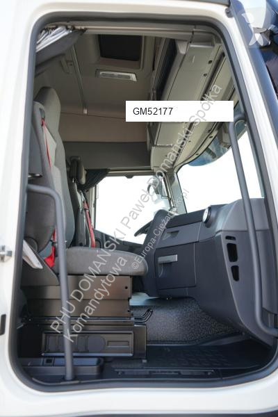 Camión Renault PK 24.001,