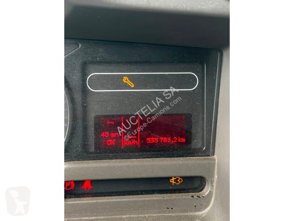 Camión Renault 220 DXI