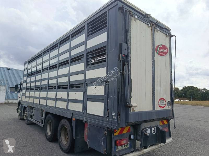 Camión Volvo 420