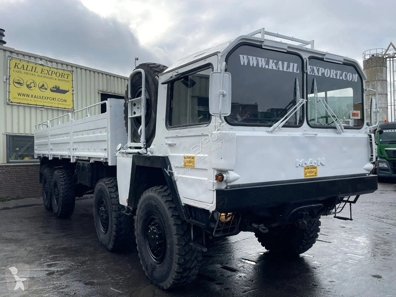 Camión MAN KAT 8x8 V8 Deutz Engine Open Box...