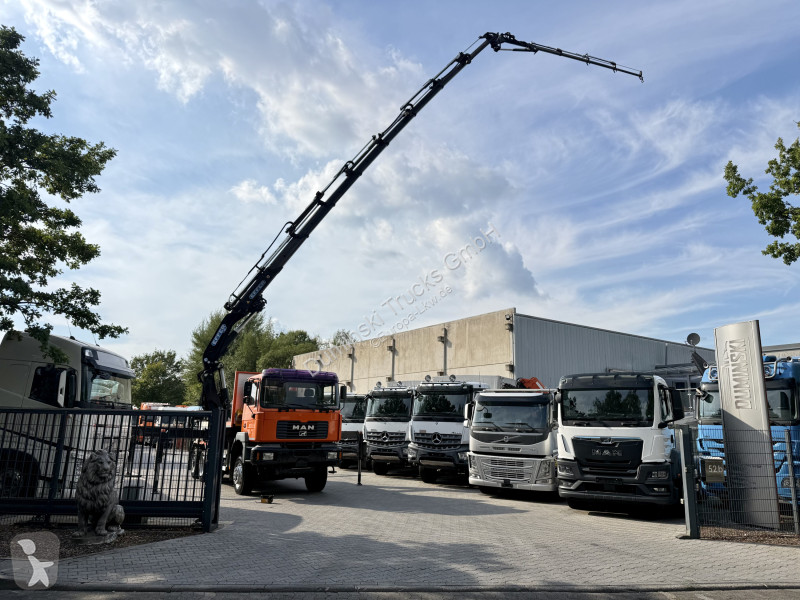 Kamion MAN 28.414 6X4 Effer 685 Montagekran 33...