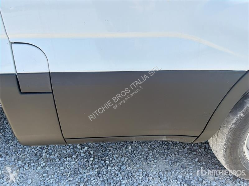 Furgoneta Iveco Dump Truck
