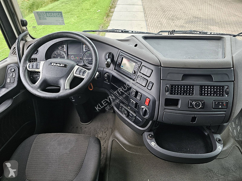 Camión DAF 480 6x2*4