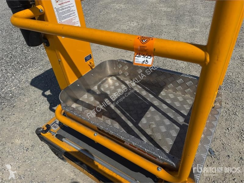 升降机 JLG ECOLIFT Vertical Mast Lift