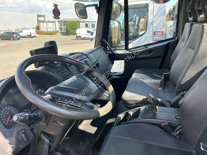 Camión Iveco 120 E 22