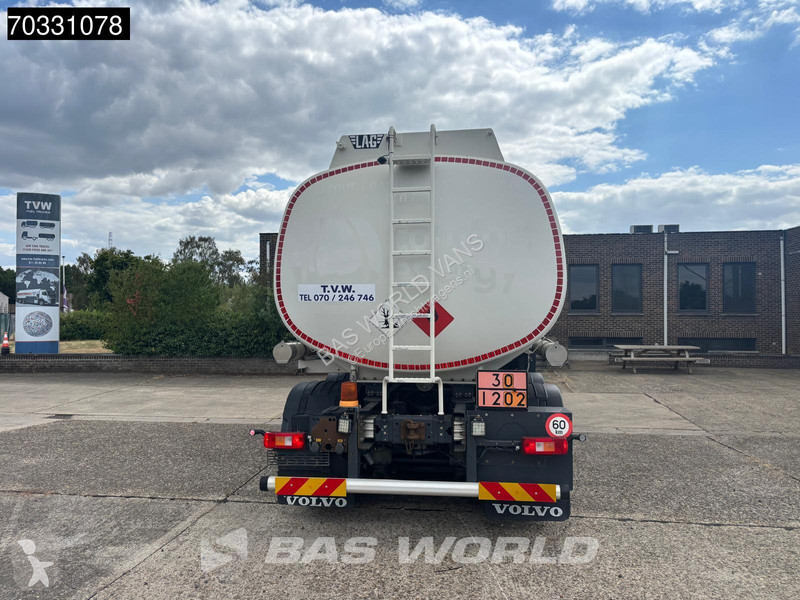Camión Volvo FM 370 6X2 LAG Fuel tanker 18.950...