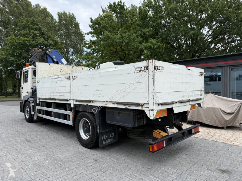 Kamion MAN F2000 Kran HMF 2000 bis 23 Meter