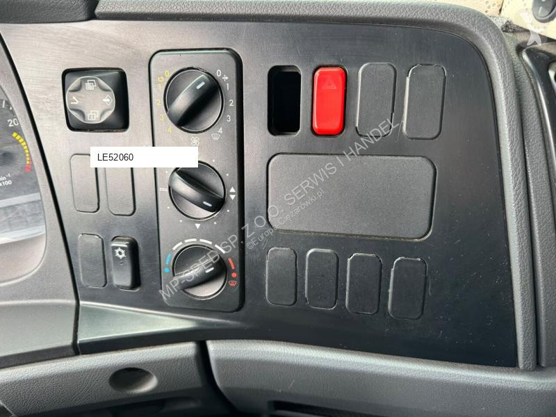 Camión Mercedes 822 , manual