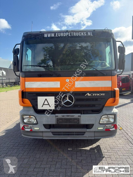 Camión Mercedes 2541 Steel/Air - Automatic - 6x2