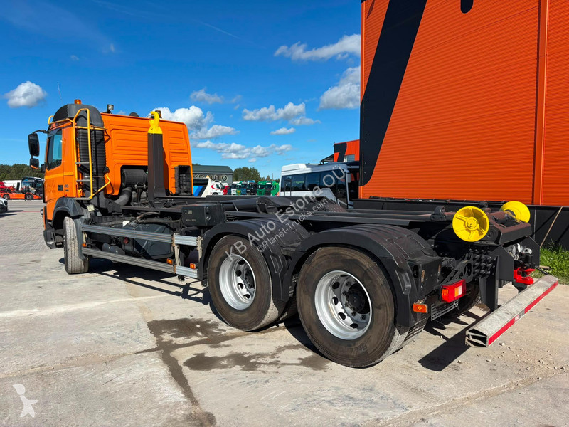 Camión Volvo FMX 6x4 HIAB XR 21 ton / L=5900 mm